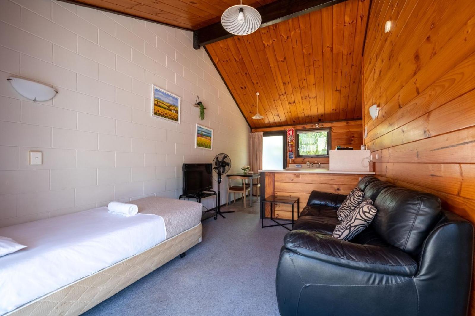 Orewa Motor Lodge Eksteriør billede
